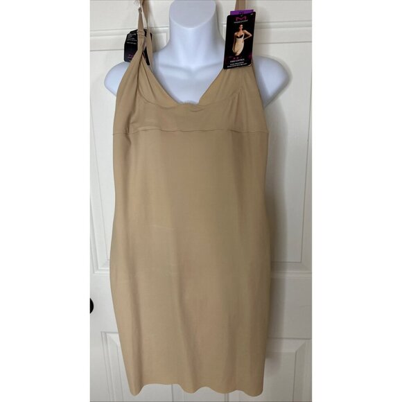 Maidenform Firm Control Sleek Smoothing Wear-Your-Own-Bra Slip 2XL Beige - Picture 3 of 5